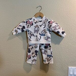 Minnie Mouse 2 piece set